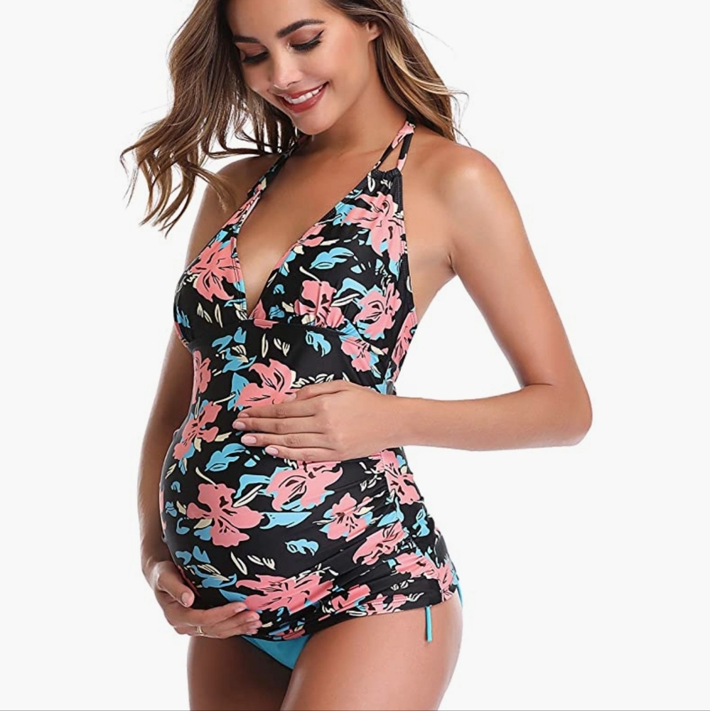 NWT Women's Floral Halter Maternity and Plus Sized Tankini Swimsuit Size Medium